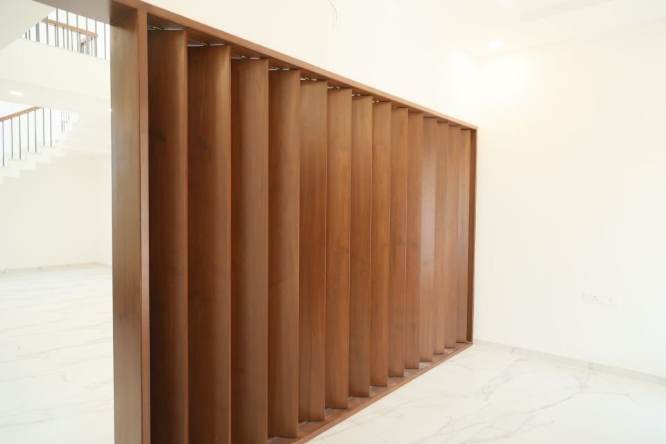 Fluted wood wall panelling