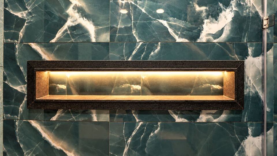 Lit wall niche in the bathroom